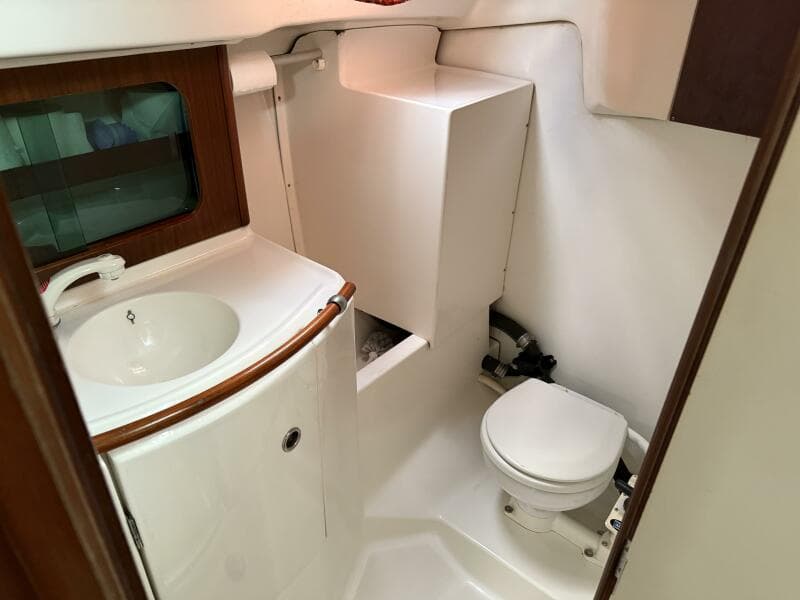 1998 Beneteau 