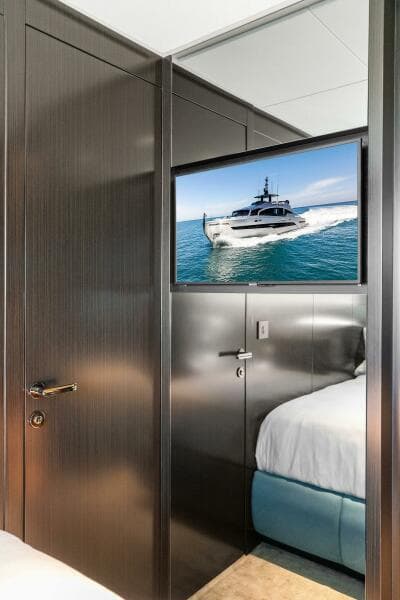 2023 Pershing GTX Motoryacht
