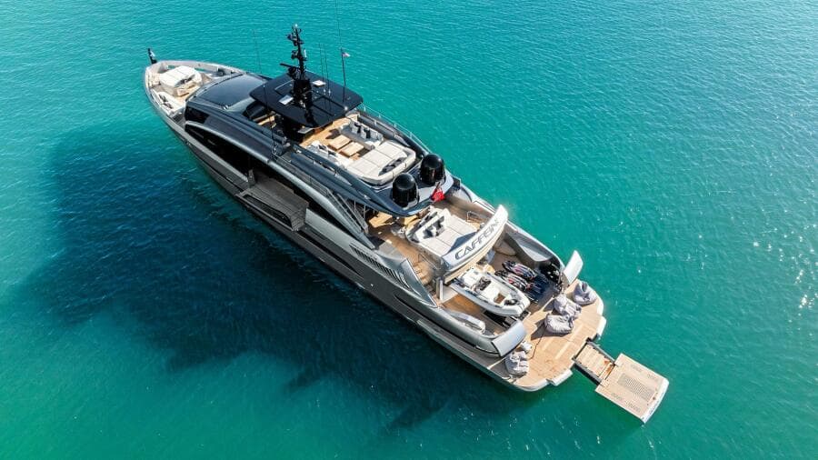 2023 Pershing GTX Motoryacht