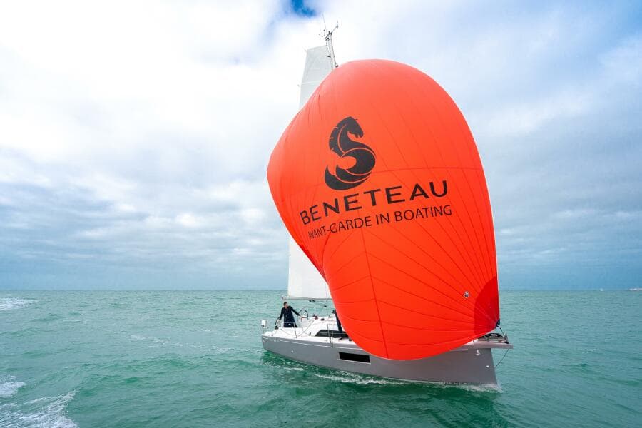 2027 Beneteau Oceanis 30.1