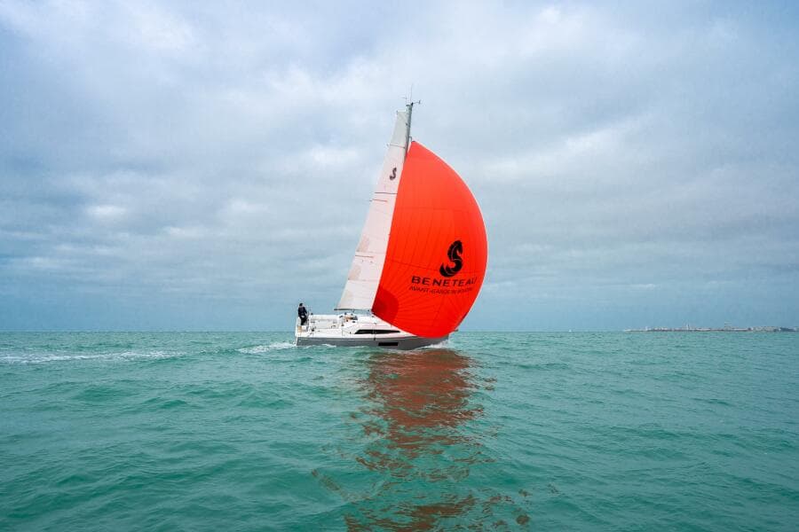 2027 Beneteau Oceanis 30.1