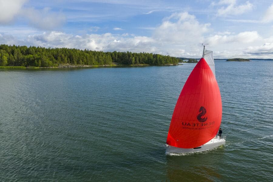 2027 Beneteau Oceanis 30.1