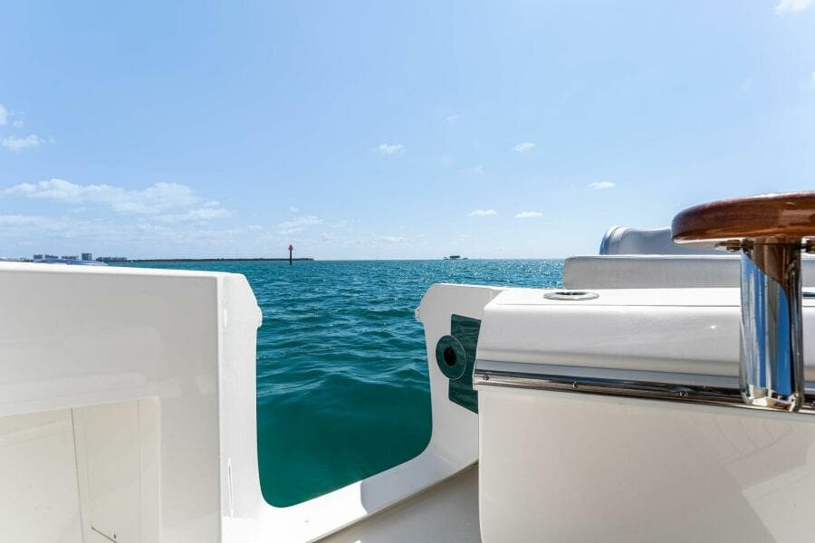 2015 Bahama 41