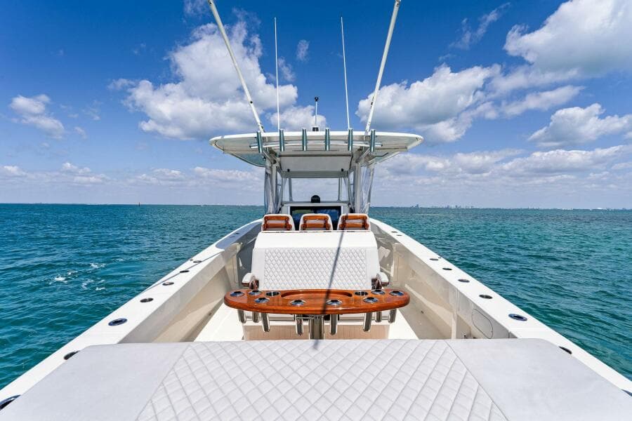 2015 Bahama 41