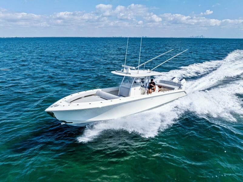 2015 Bahama 41