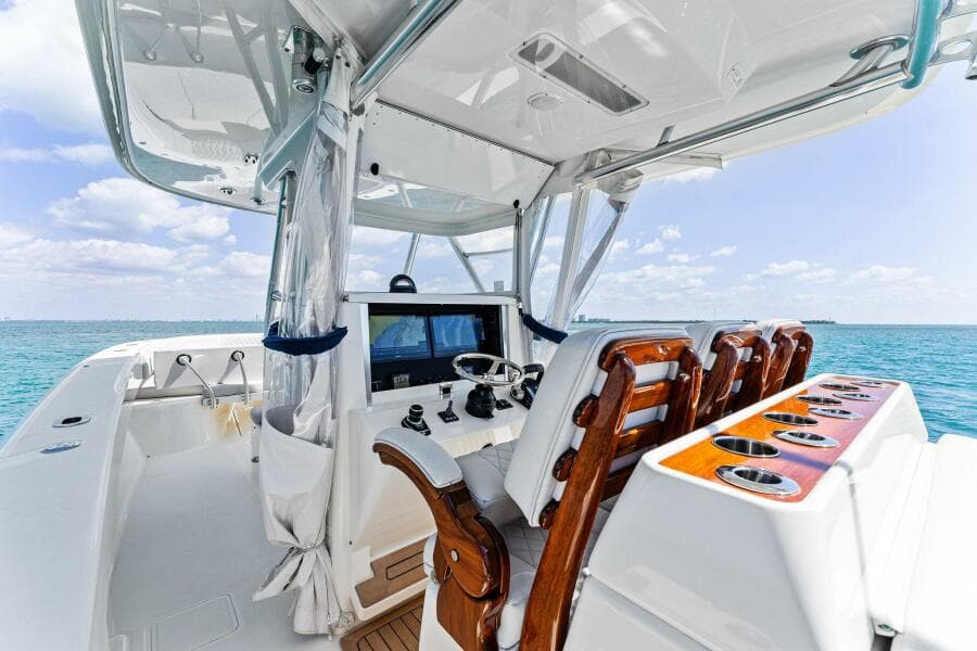 2015 Bahama 41