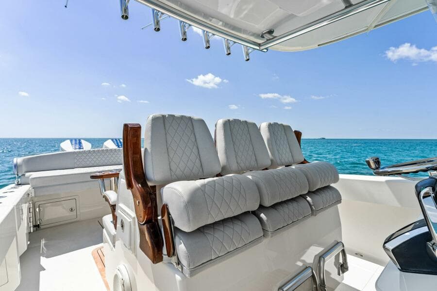 2015 Bahama 41