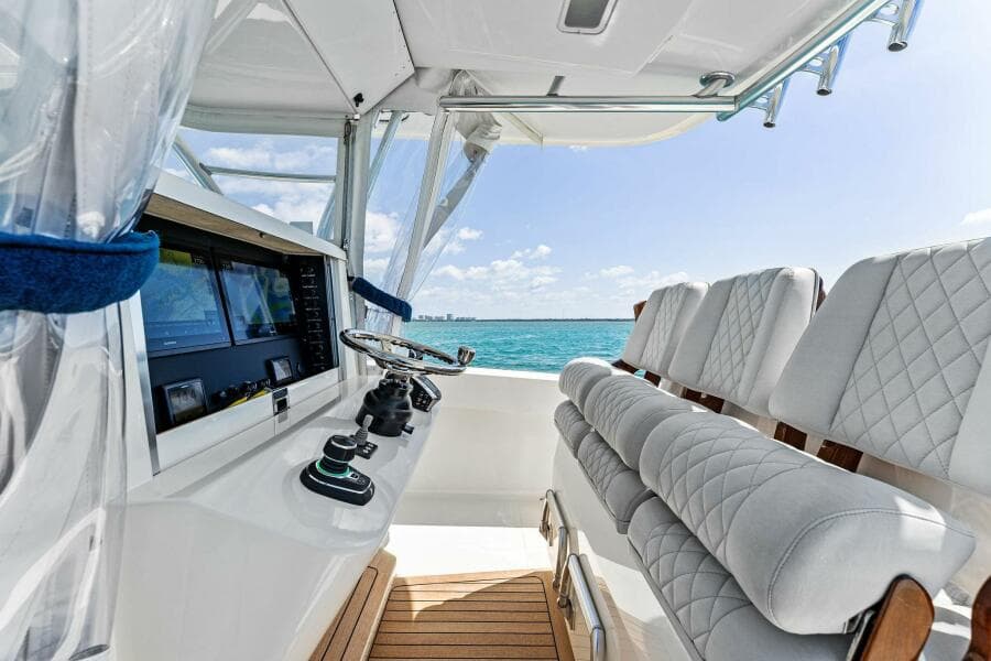 2015 Bahama 41