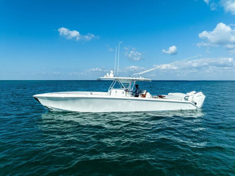 2015 Bahama 41
