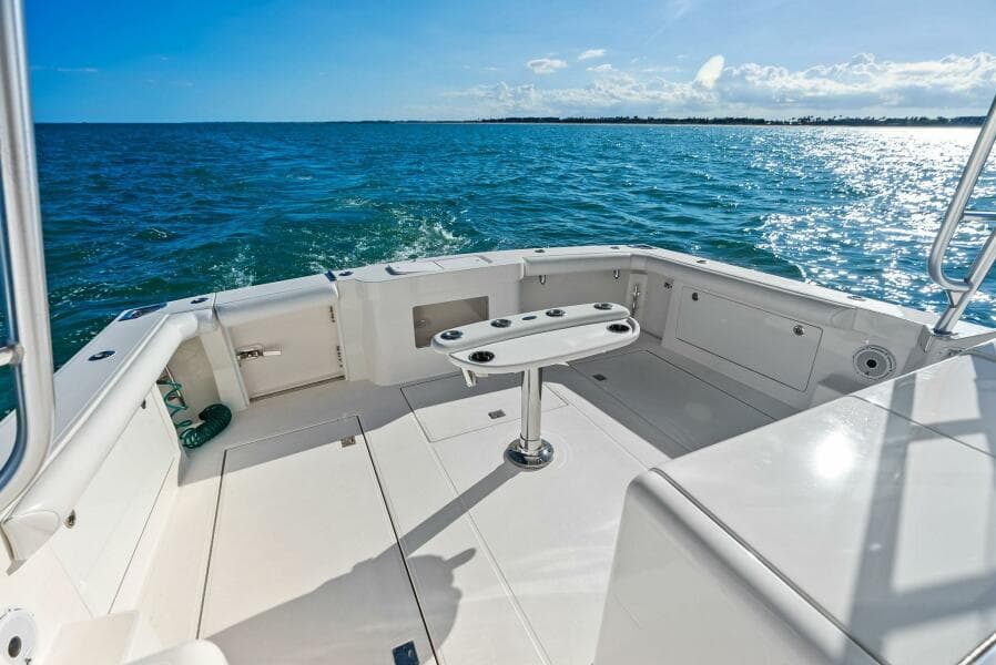 2006 Cabo 45 Express