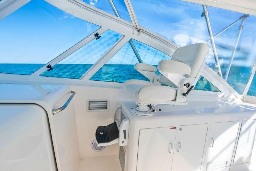 2006 Cabo 45 Express