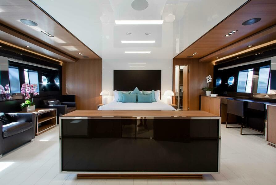 2014 Riva Mythos
