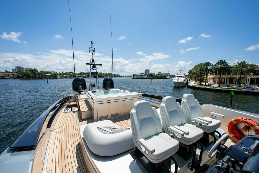 2014 Riva Mythos