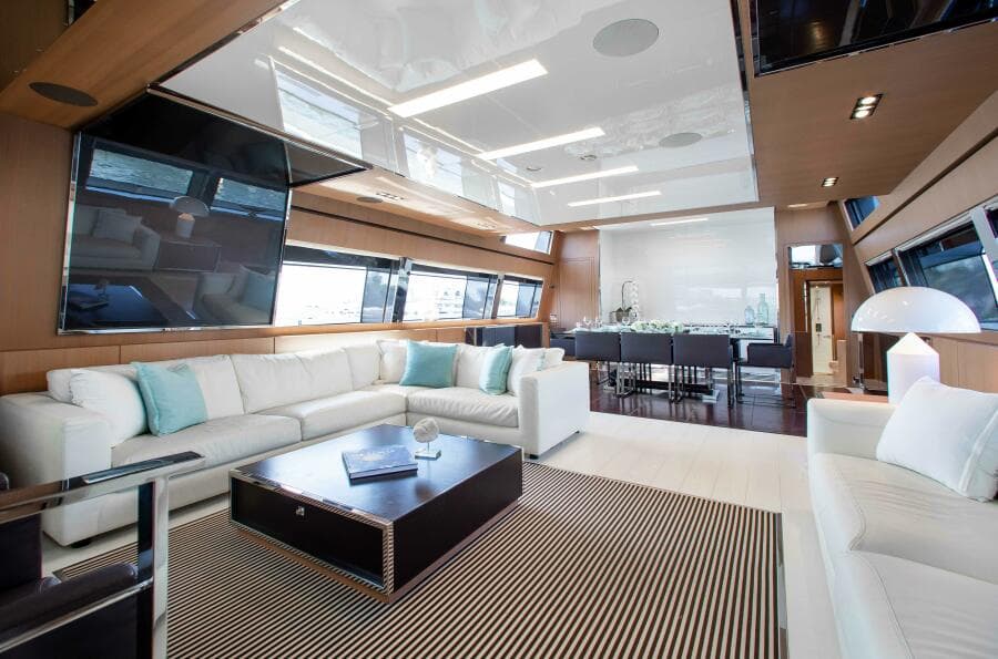 2014 Riva Mythos