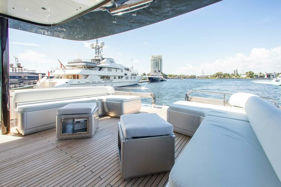 2014 Riva Mythos