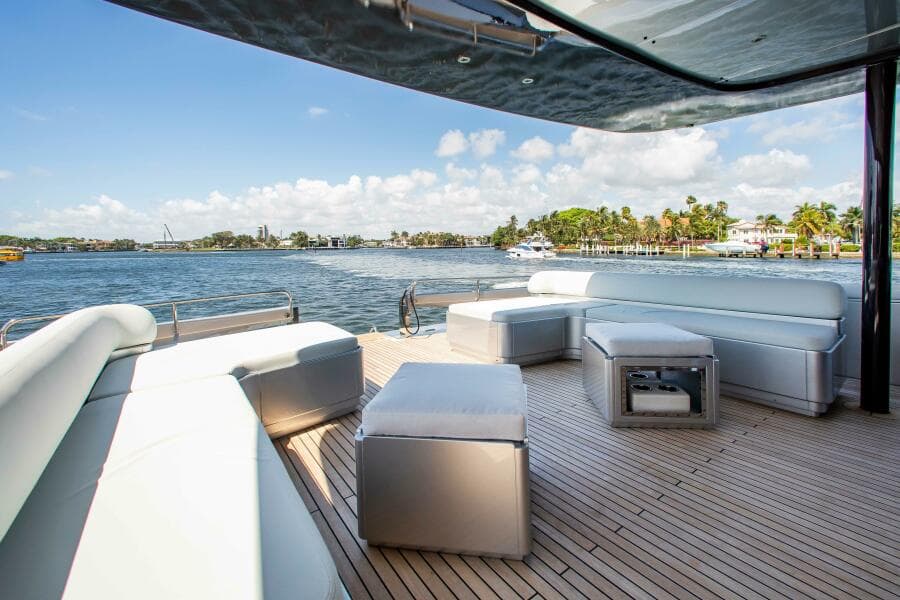 2014 Riva Mythos
