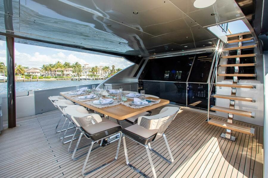 2014 Riva Mythos