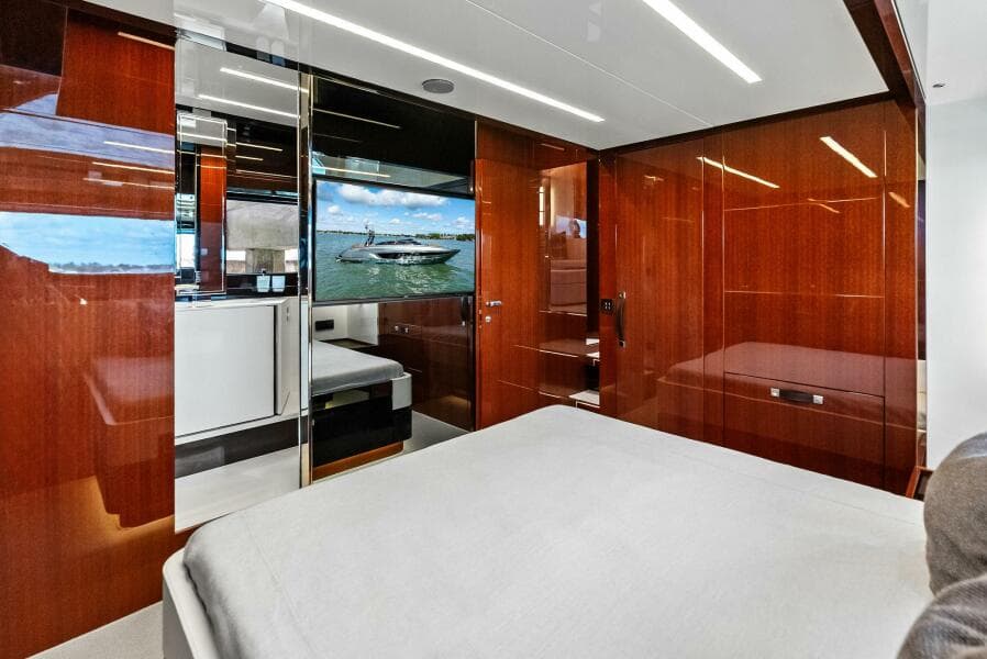 2021 Riva 56' Rivale