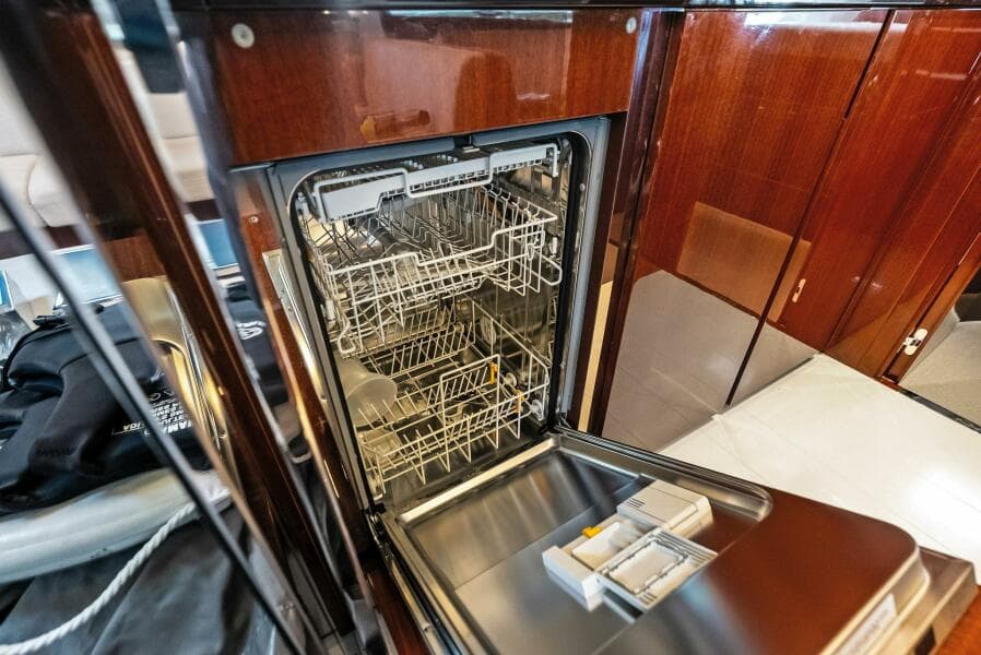 2021 Riva 56' Rivale