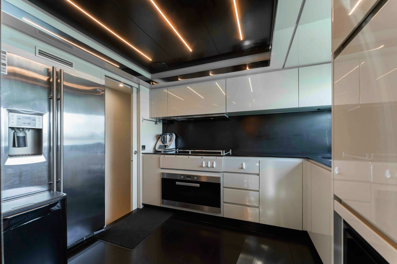 2019 Riva Riva Dolcevita 110
