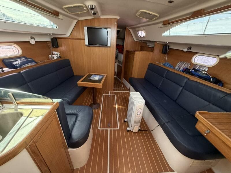 2010 Catalina 309