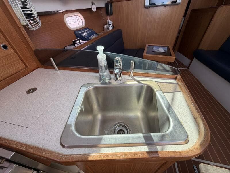 2010 Catalina 309