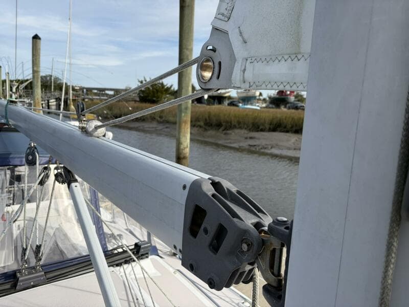 2010 Catalina 309