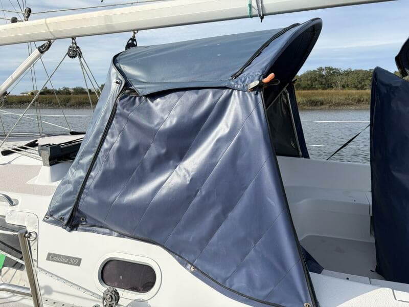 2010 Catalina 309