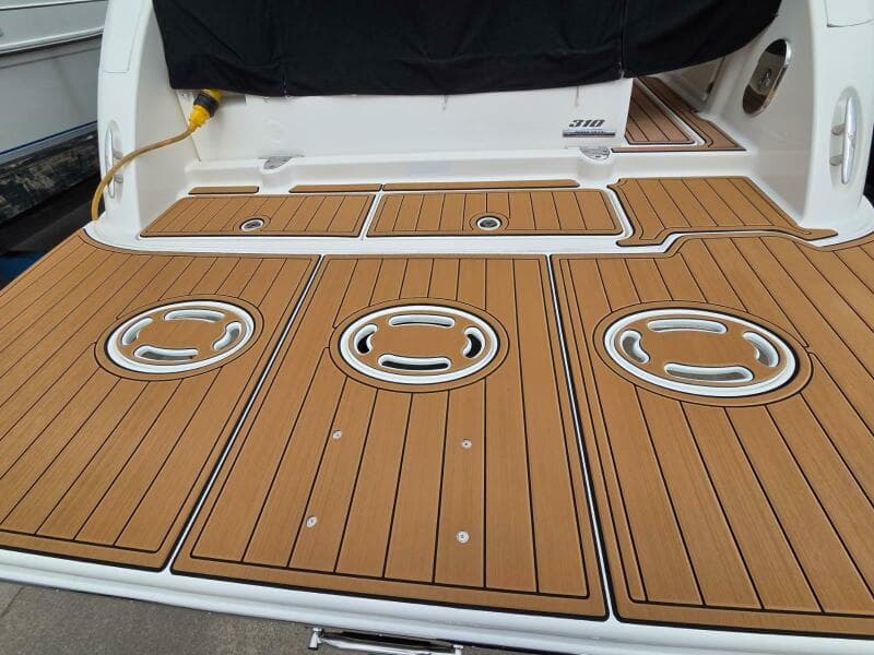 2010 Sea Ray 310 Sundancer