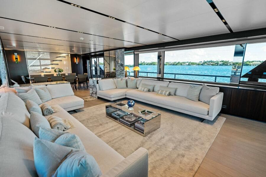 2025 Riva Bellissima