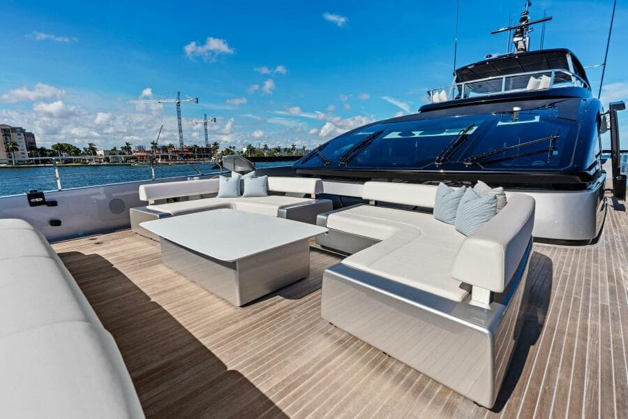 2025 Riva Bellissima