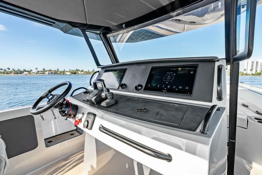 2025 Wajer Center Console