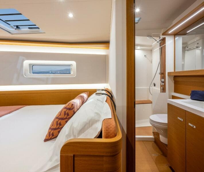 2027 Beneteau First 60