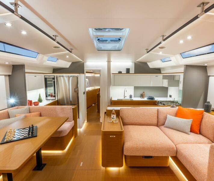 2027 Beneteau First 60