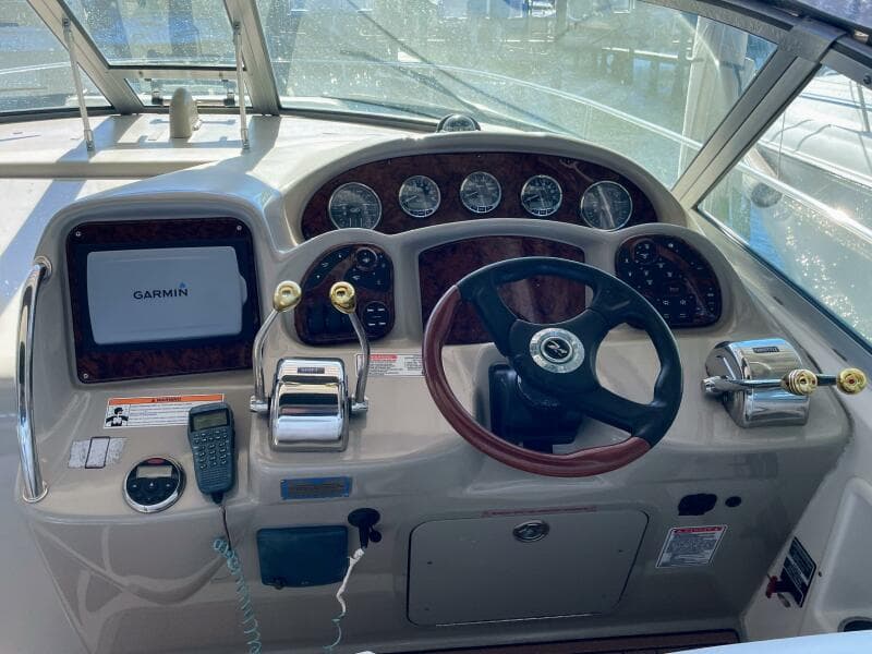2006 Sea Ray 320 Sundancer