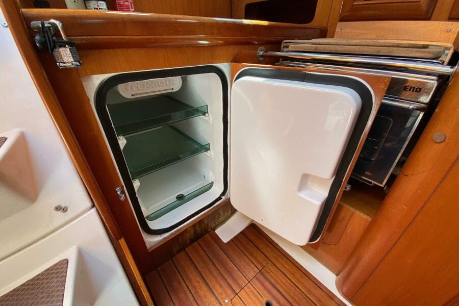 2001 Beneteau Oceanis 361