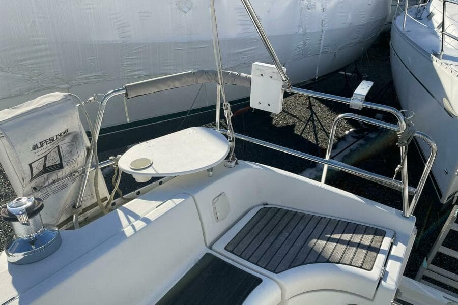 2001 Beneteau Oceanis 361