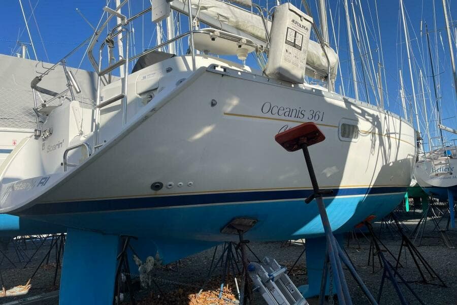 2001 Beneteau Oceanis 361