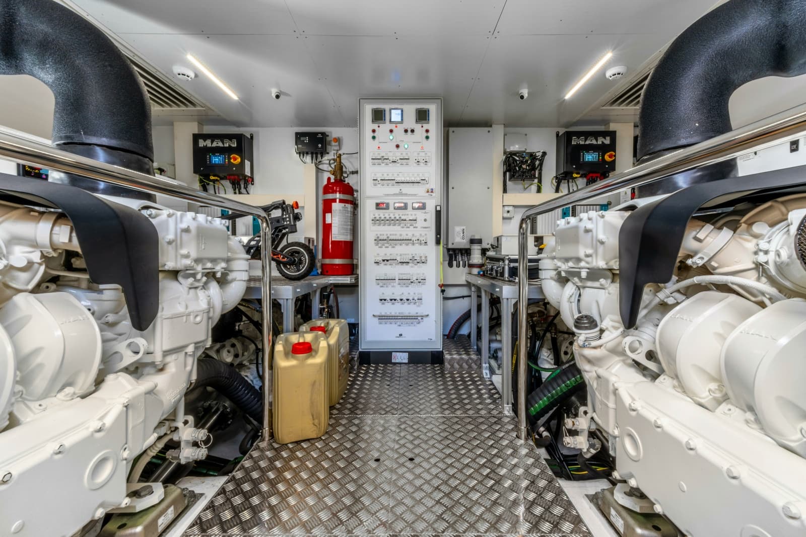 2025 Ferretti Yachts Ferretti 940