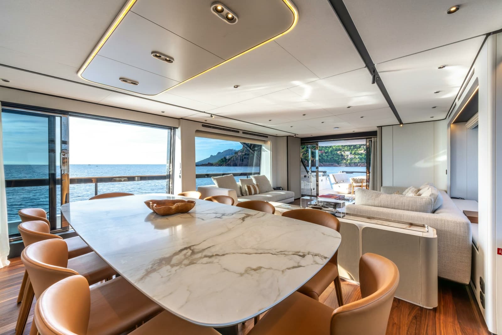 2025 Ferretti Yachts Ferretti 940