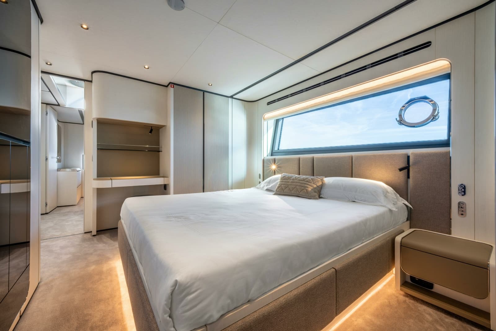 2025 Ferretti Yachts Ferretti 940