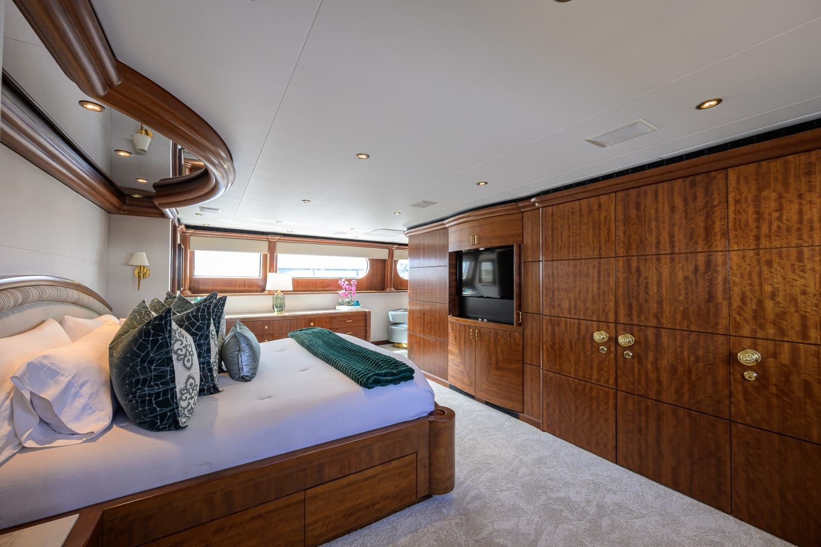 2003 Cheoy Lee Tri-Deck