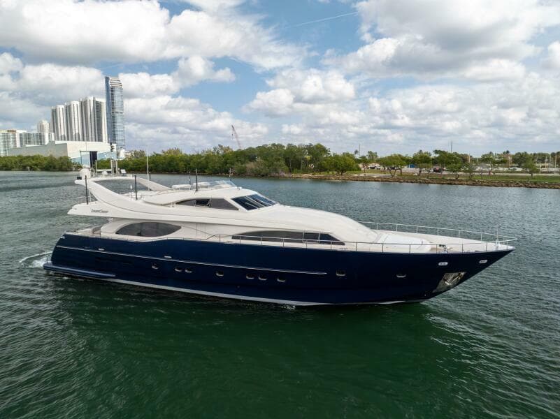 2001 Ferretti 94 Raised Pilothouse - Dreamchaser - Profile