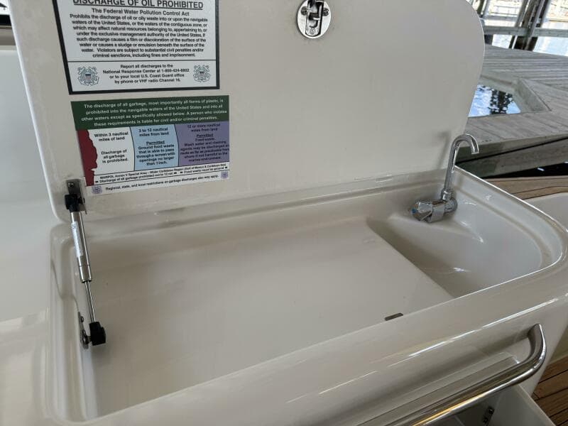 2007 Chris-Craft Roamer 40