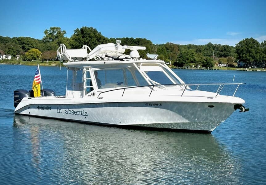 2017 Everglades 350 LX