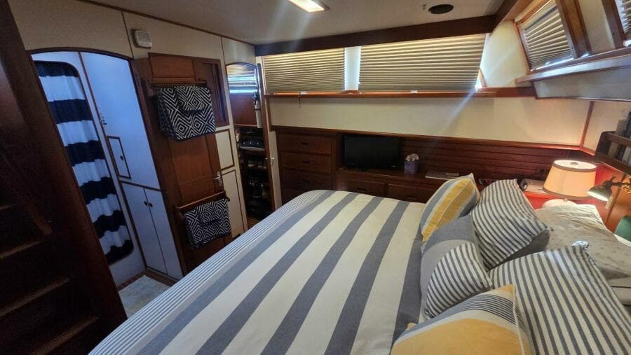 1997 Grand Banks 49 Classic