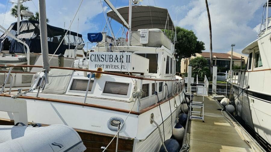 1997 Grand Banks 49 Classic
