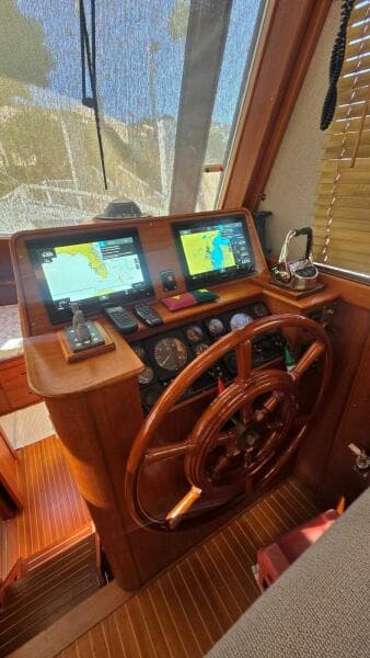 1997 Grand Banks 49 Classic