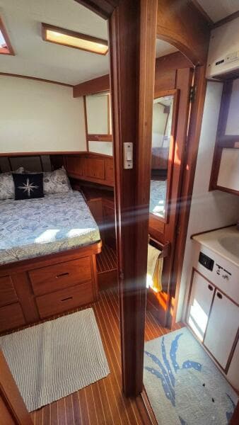 1997 Grand Banks 49 Classic