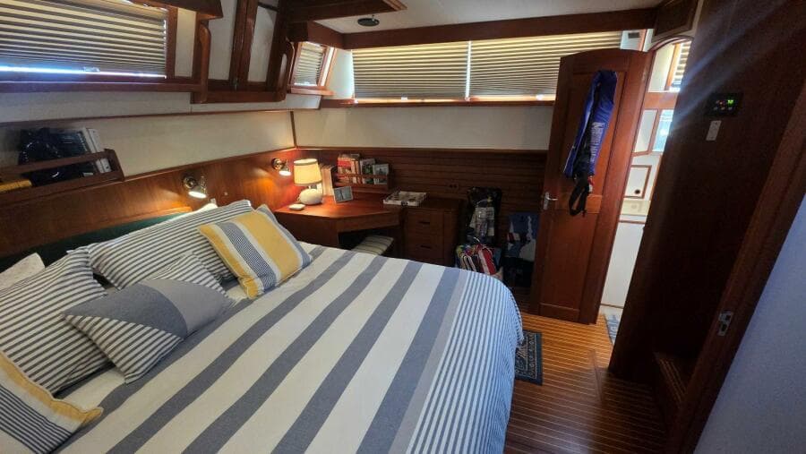 1997 Grand Banks 49 Classic